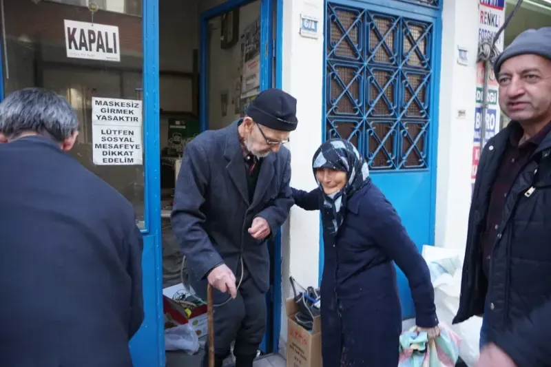 Domaniç’te Bir Devir Kapandı: Bir Ömre Sığan Hikâye